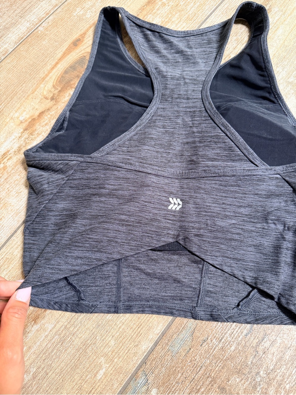 JoyLab & All In Motion | 2 Sports Tops - Picture 8 of 9